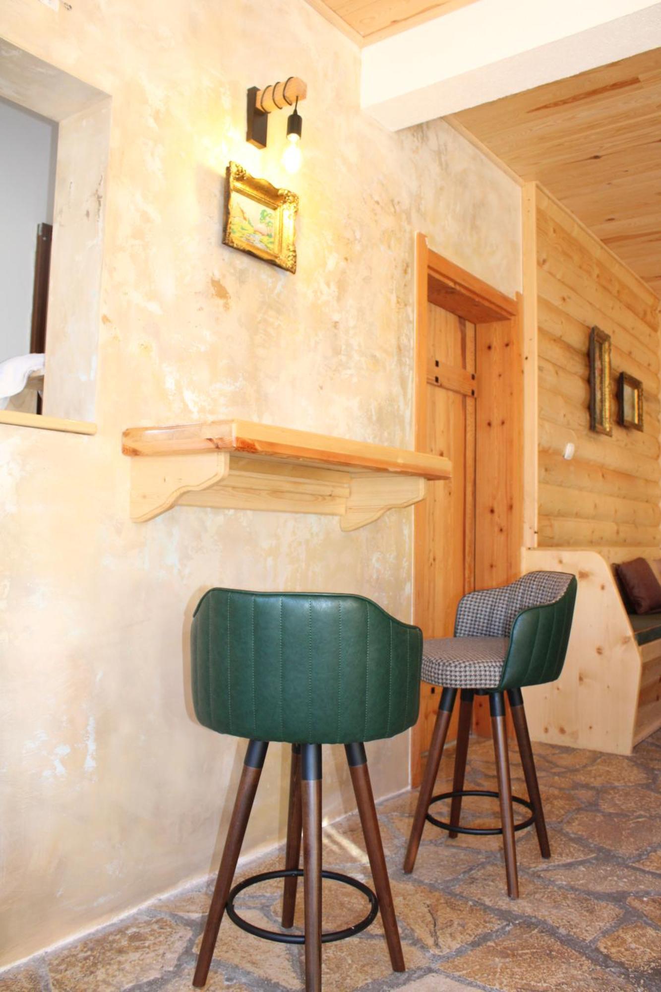 Pubhouse & Rooms Pahulja Kolašin المظهر الخارجي الصورة