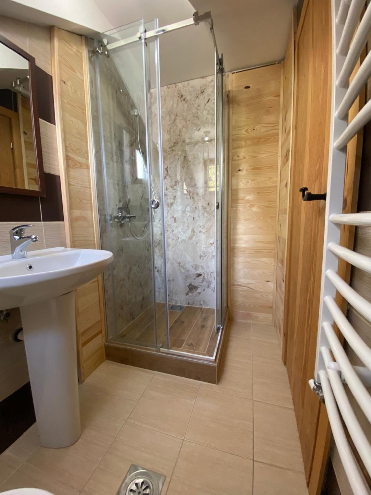 Pubhouse & Rooms Pahulja Kolašin المظهر الخارجي الصورة