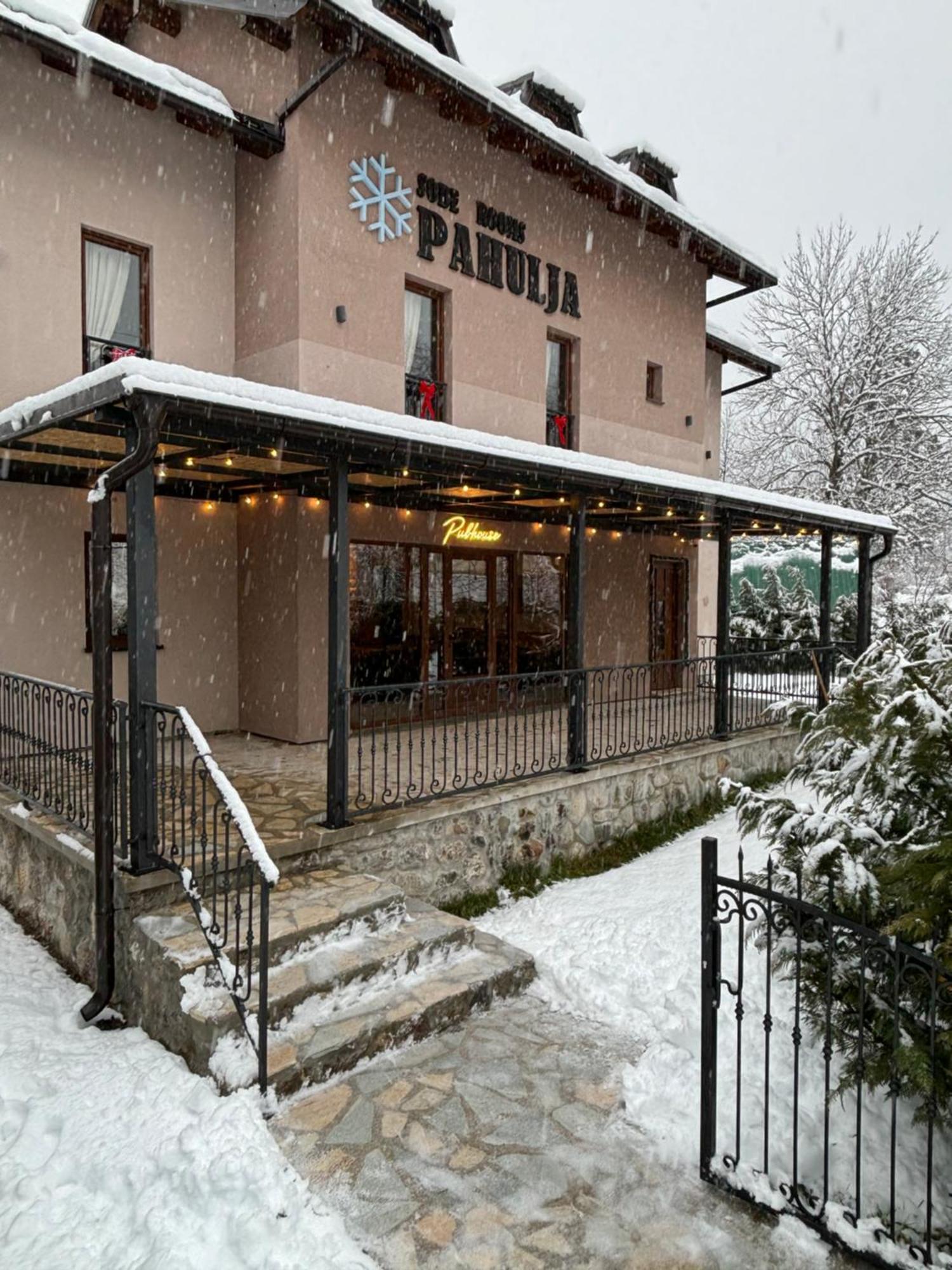 Pubhouse & Rooms Pahulja Kolašin المظهر الخارجي الصورة